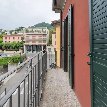 R Gelsomino House Апартаменты *